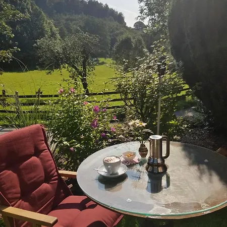 Drei Lilien Apartment *